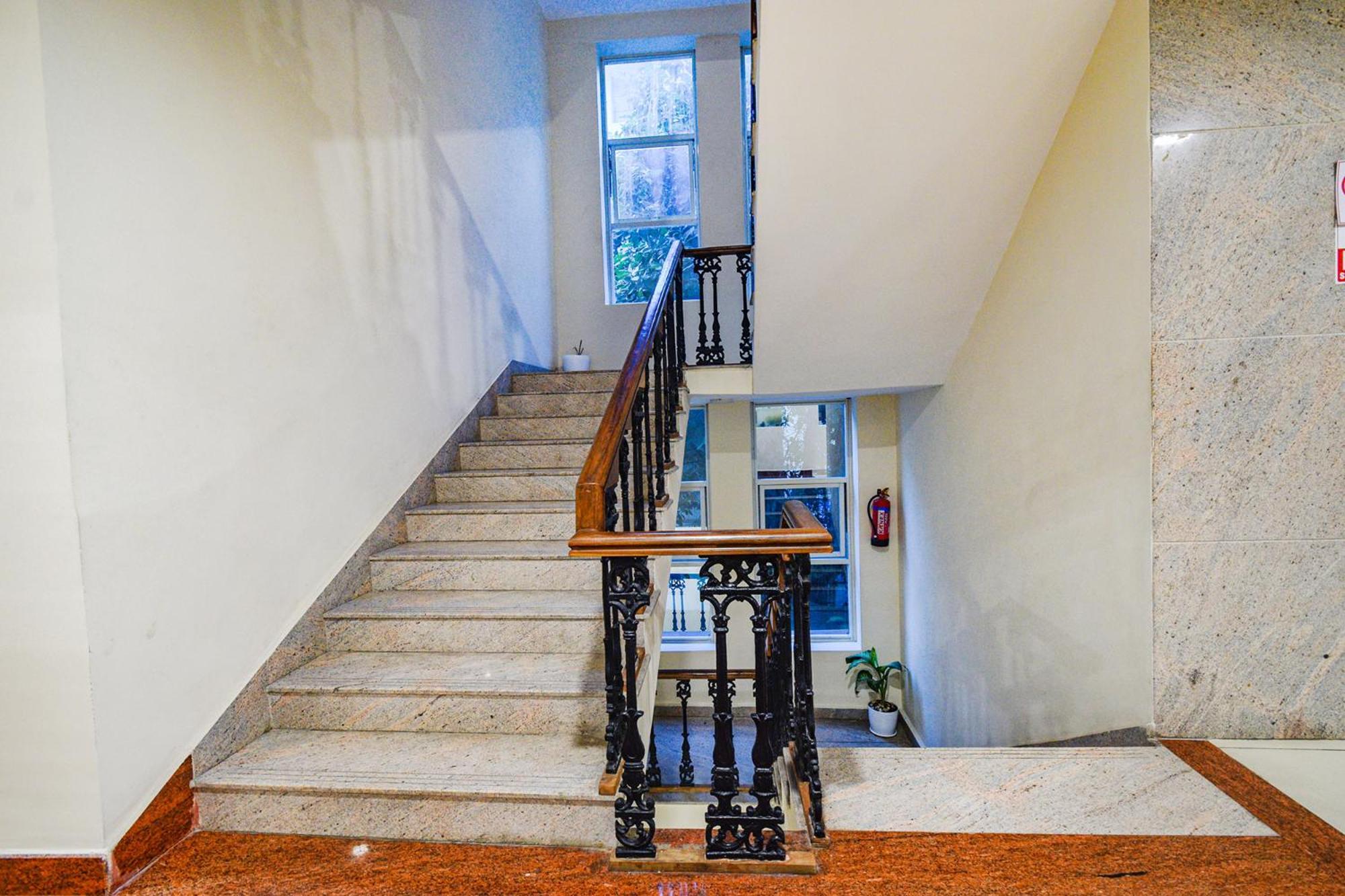Fabhotel Prime Am Suites - Nr Yashoda Hospitals - Secunderabad Hyderabad Bagian luar foto