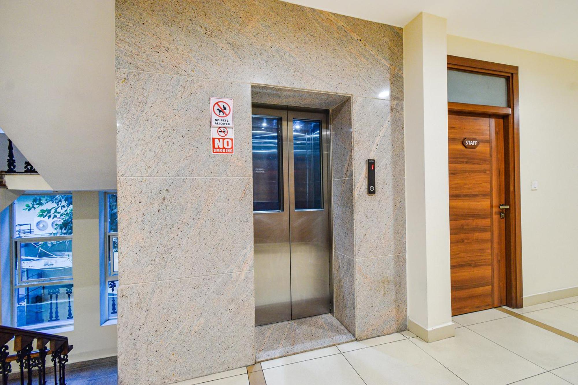 Fabhotel Prime Am Suites - Nr Yashoda Hospitals - Secunderabad Hyderabad Bagian luar foto